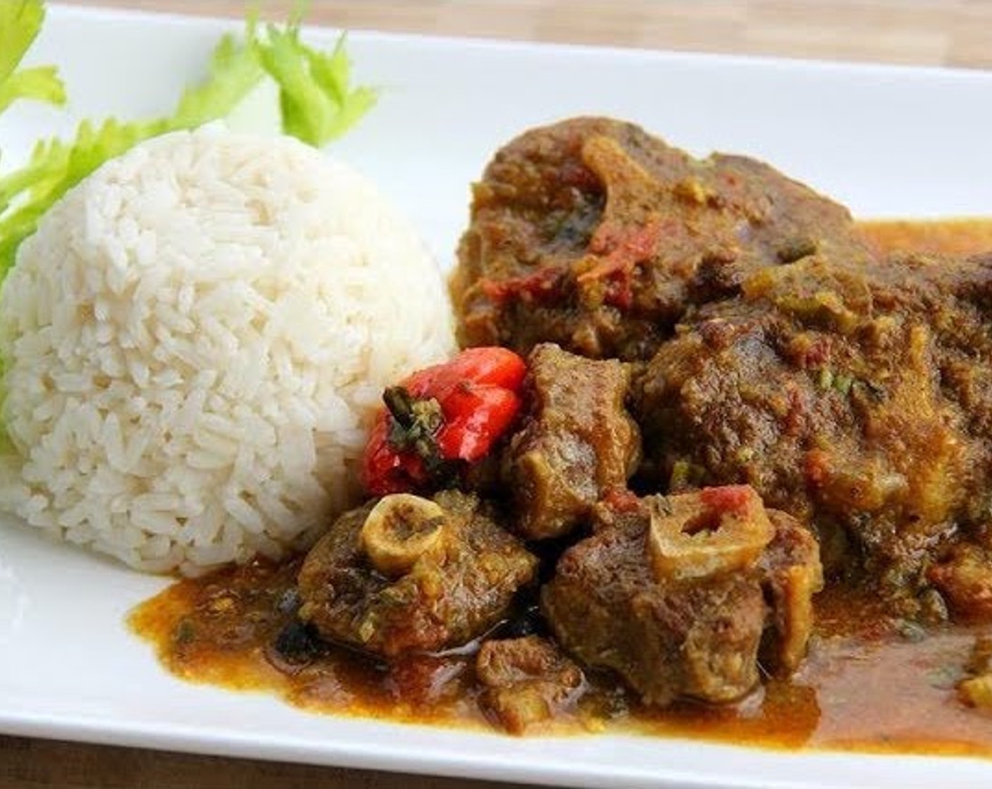 Pressure Cooker Stewed Oxtails