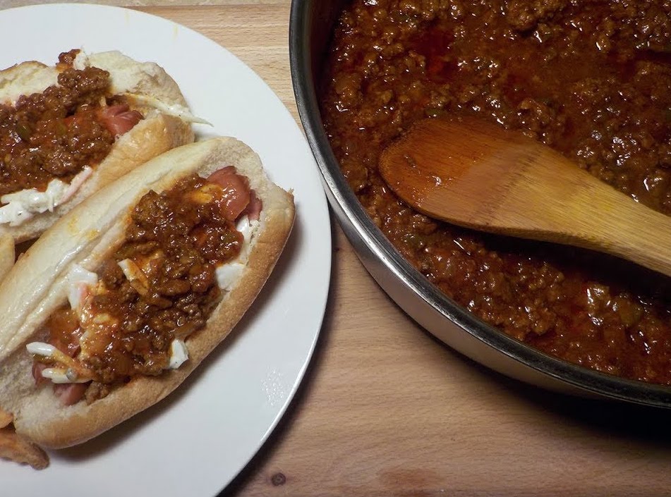 Chili Dog Topping Recipe SideChef chili-dog-topping-recipe-sidechef