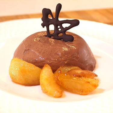 Chocolate Panna Cotta with Caramelized Pears & Hazelnut Cookies Recipe | SideChef