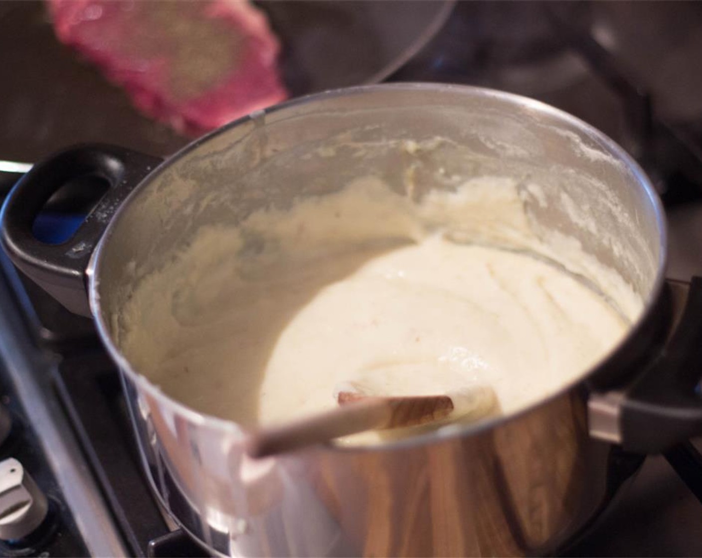 step 2 Drain the parsnips, keeping about 1/3 of the milk, and pop them into a blender. Add the milk into the blender to make it creamy. Add it in slowly and adjust according to your preferences.