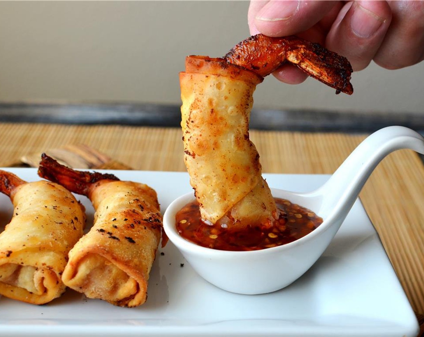 step 14 Serve hot with some sweet and spicy dipping sauce.