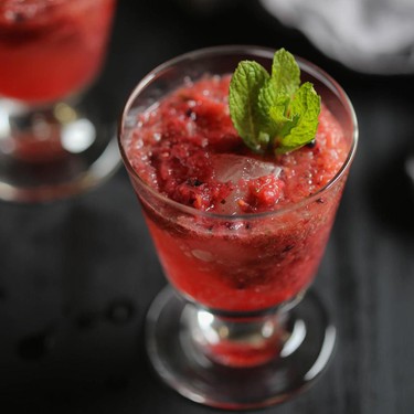 Rhubarb Ginger-Berry Bourbon Cooler Recipe | SideChef