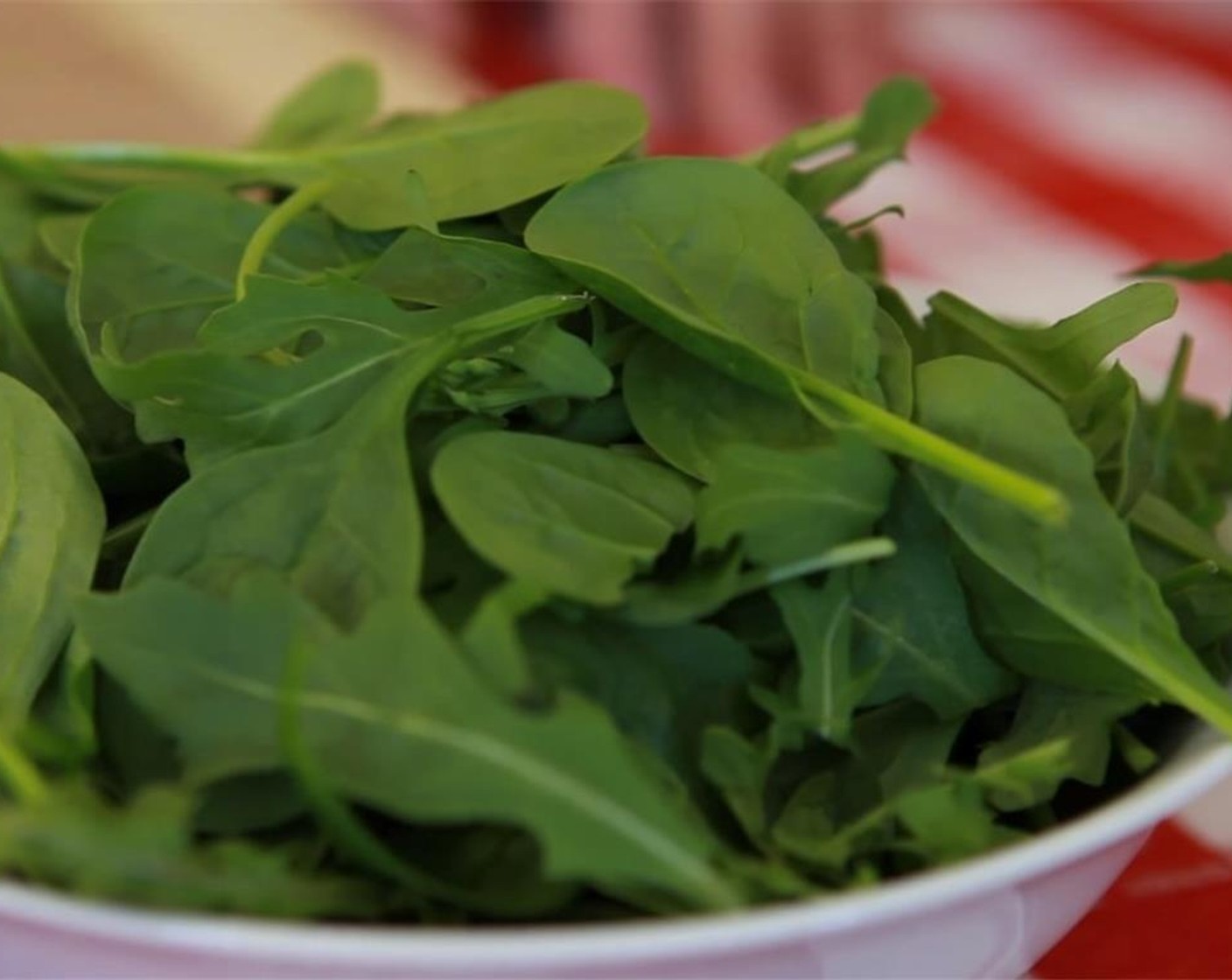 step 4 Make sure the Baby Spinach and Arugula Mix (3 1/3 cups) are washed and left to the side to dry.