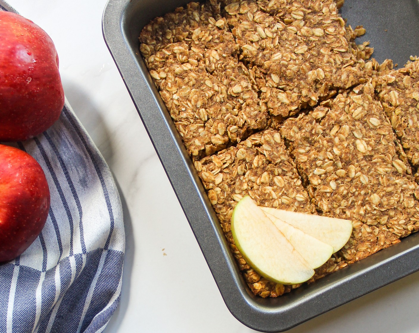 step 8 Let the baked oatmeal cool down before slicing and serving it!