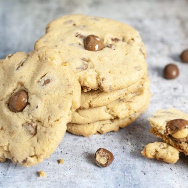 Chocolate Crunch Peanut Butter Cookies Recipe | SideChef