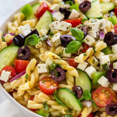 15-Minute Easy Greek Pasta Salad Recipe | SideChef