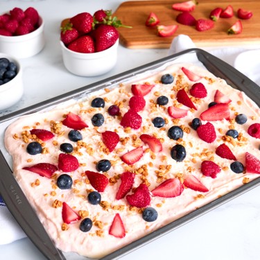 5-Ingredient Frozen Yogurt Bark Recipe | SideChef
