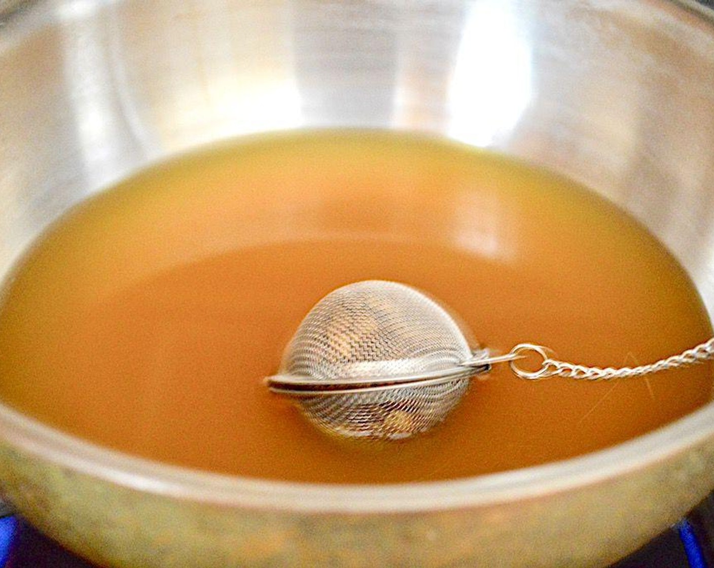 step 1 Pour the Apple Cider (2 cups) into a medium sauce pan and add the Whole Mulling Spices (2 Tbsp) in. To make it easier, you can put the mulling spices in a tea strainer before putting it into the cider. Otherwise, just add them in and turn the heat to medium high heat. Let the cider gently boil with the spices until it reduces by half to one cup. Take it off the heat and let it cool with the spices still steeping in it.