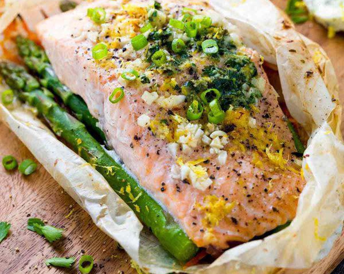 Salmon en Papillote with Vegetables