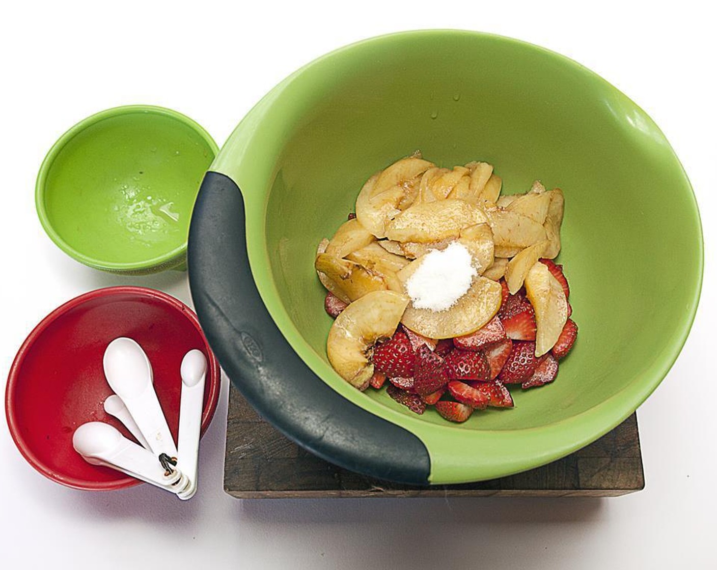 step 3 Mix the strawberries and peaches together in a bowl. Add the Granulated Sugar (2 Tbsp) and Vanilla Extract (1 tsp) and toss to coat. Set aside while the crust is made.