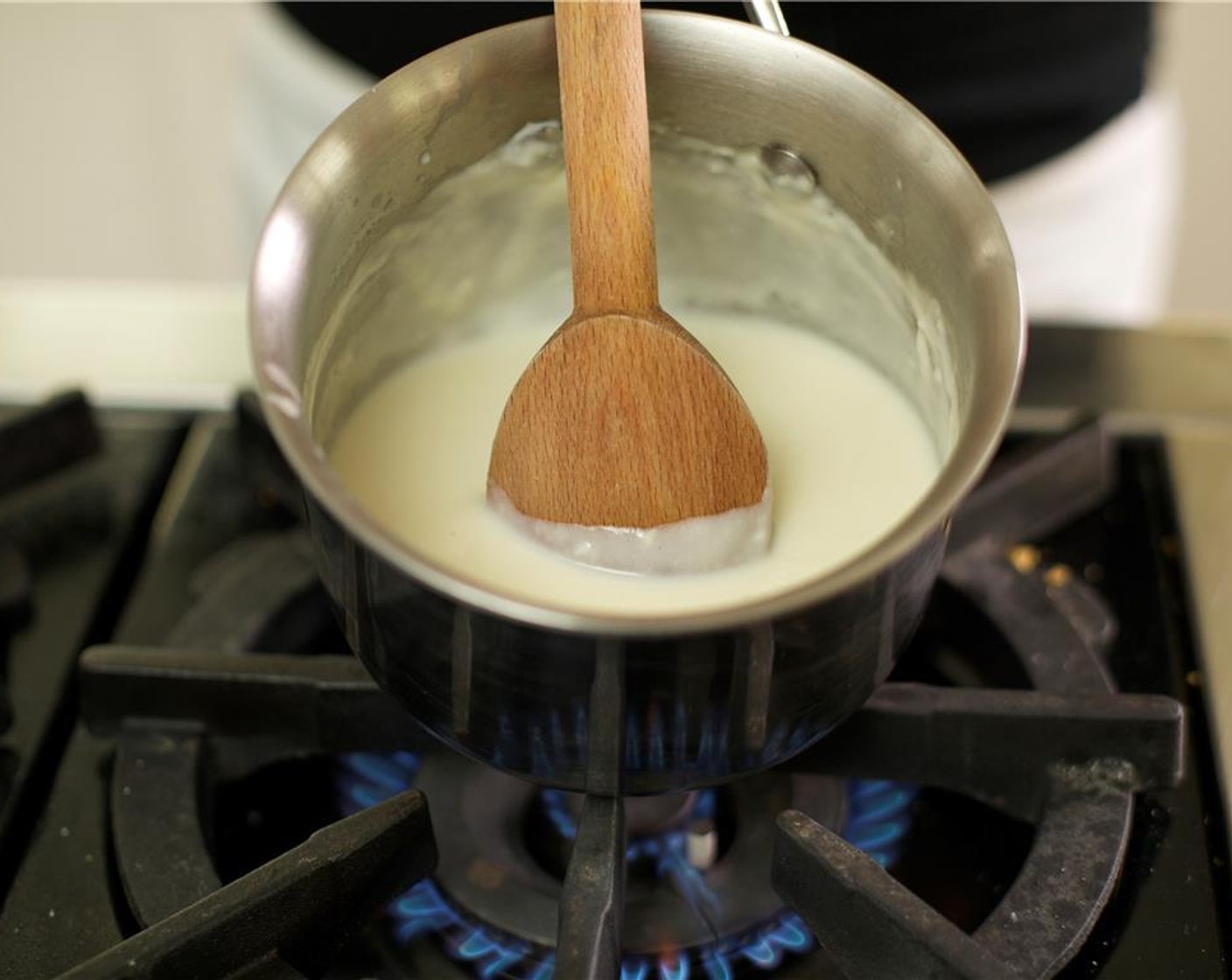 step 9 Stir in Milk (1 cup), garlic and Salt (1/4 tsp). Cook for 3-4minutes or until mixture begins to thicken. Stir constantly, and be careful not to let burn!