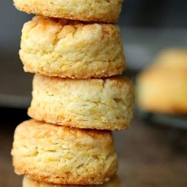 Orange and Cream Mini Scones Recipe | SideChef