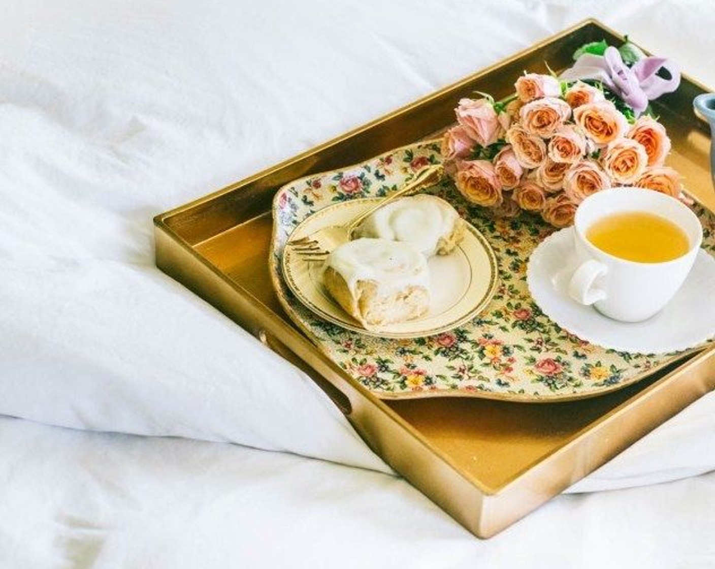 Cardamom Rolls with Bouquet-Infused Icing