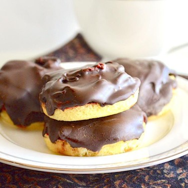 Strawberry Jaffa Cakes Recipe | SideChef