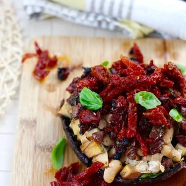 Sun-Dried Tomato and Basil Stuffed Portobello Mushroom Recipe | SideChef