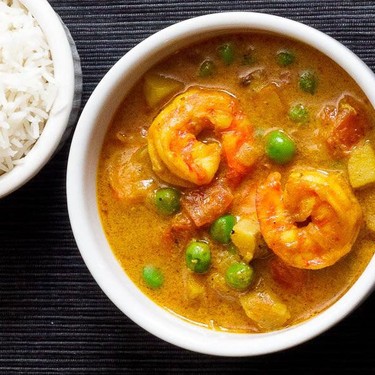 Coconut Shrimp Curry with Peas and Potatoes Recipe | SideChef