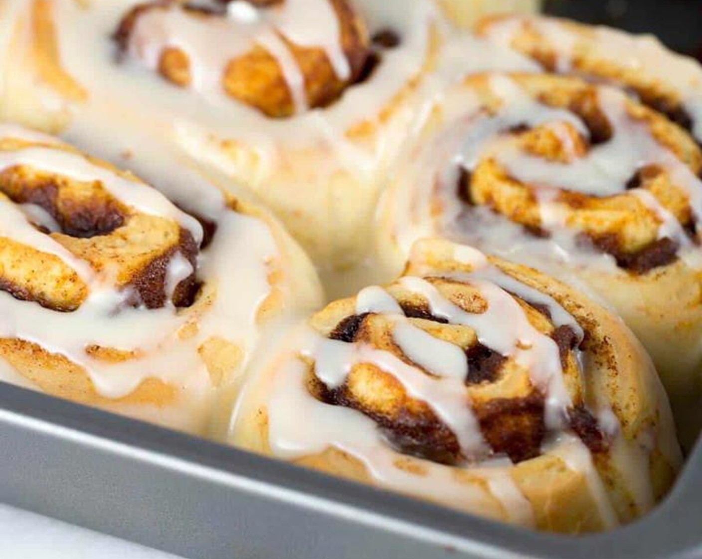 Pumpkin Butter Cinnamon Rolls with Maple Glaze