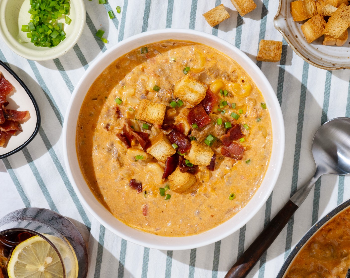 Cheeseburger Soup