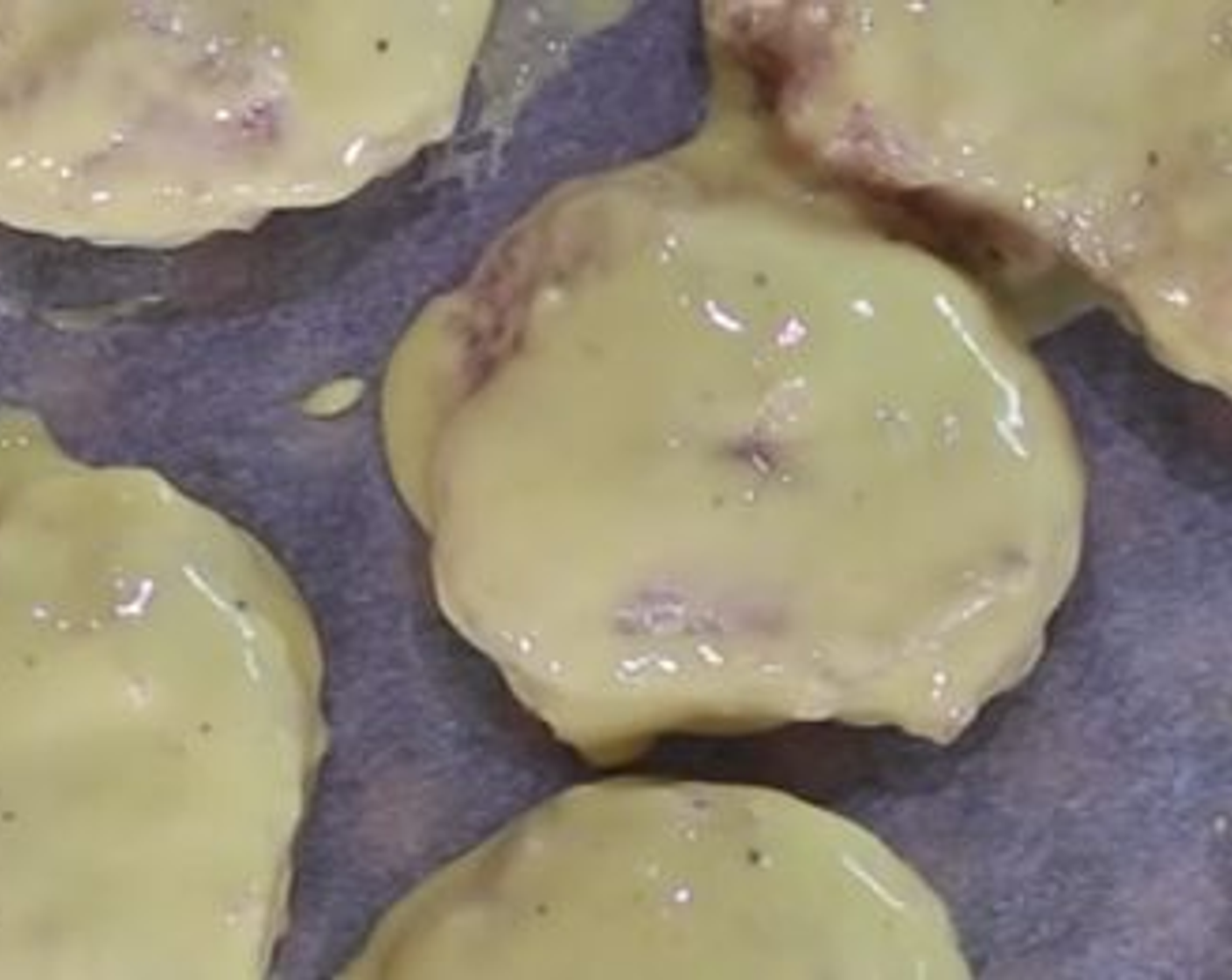 step 4 Dip the chicken into the batter. Place on a tray lined with baking paper and freeze for 1 hour.