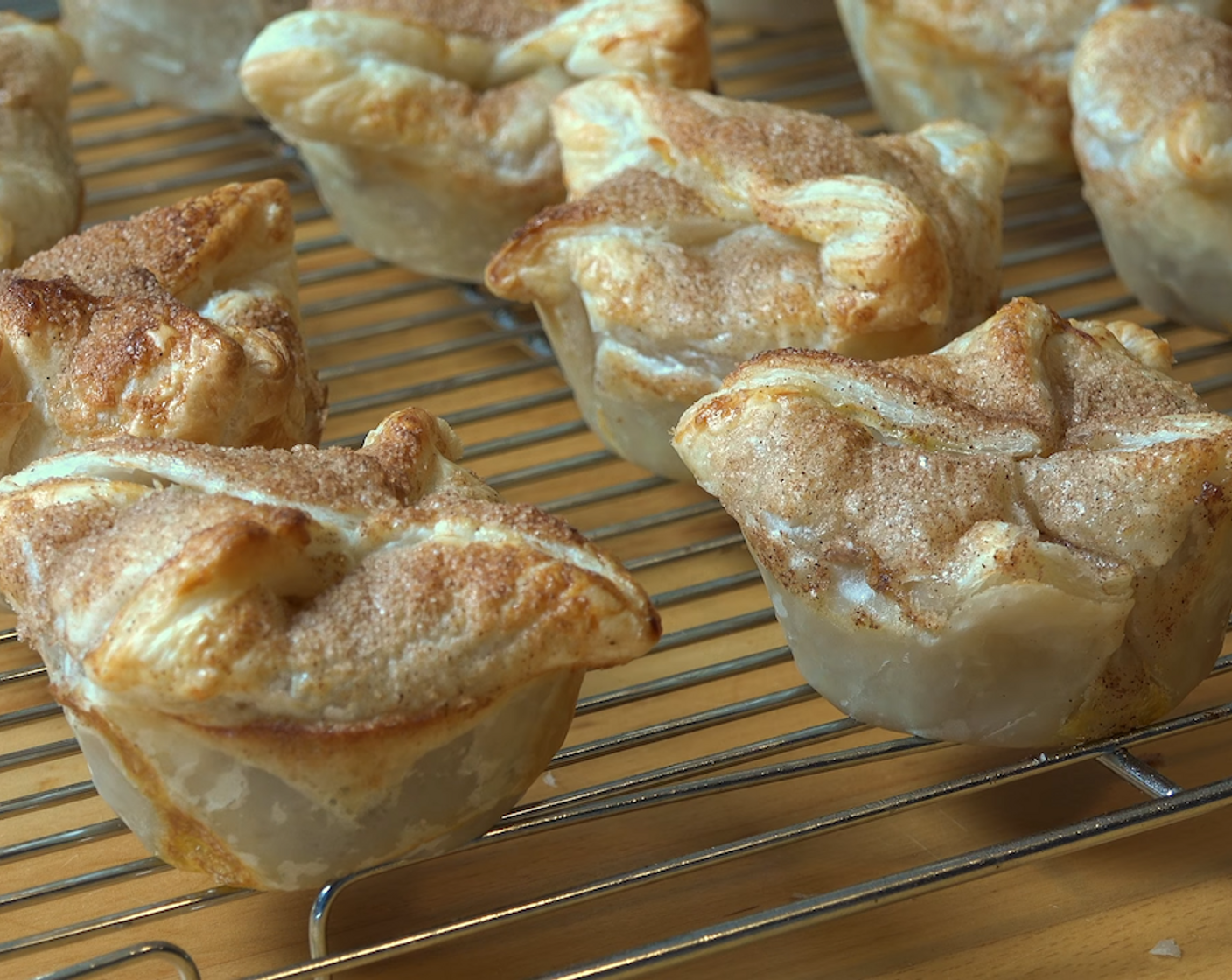 Cheater’s Mini Apple Pies