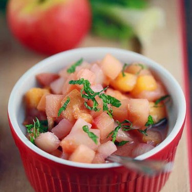Sweet and Tangy Apple and Peach Chutney Recipe | SideChef