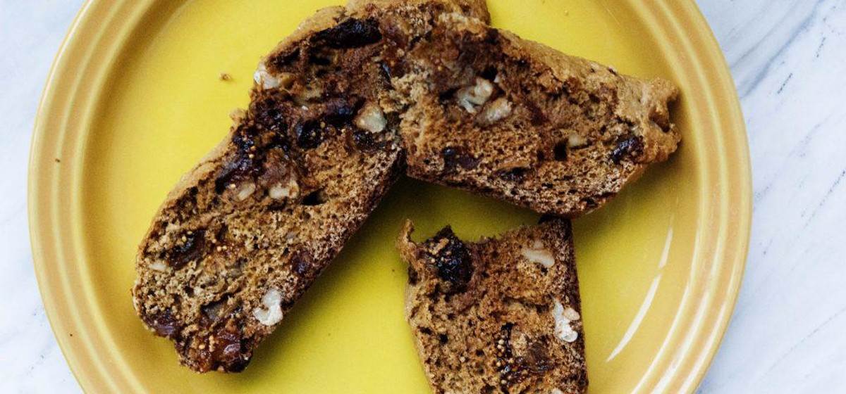 Fig and Walnut Biscotti Recipe | SideChef