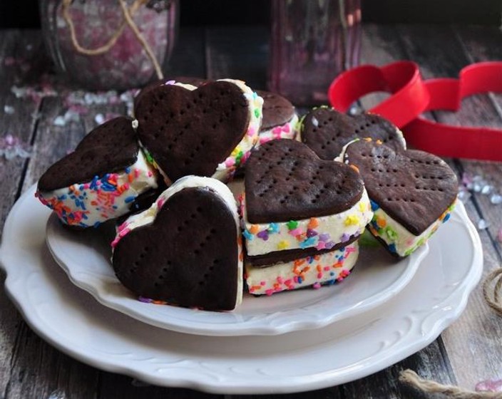 Cupid's Ice Cream Sandwiches Recipe | SideChef