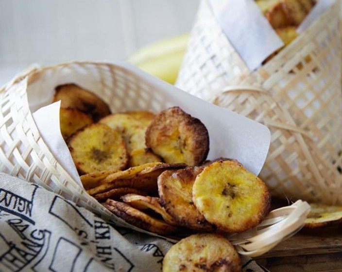 Salt & Pepper Baked Plantain Chips  Recipe | SideChef