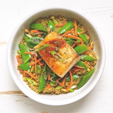 Apricot Glazed Mahi Mahi Bowl with Quinoa Recipe | SideChef