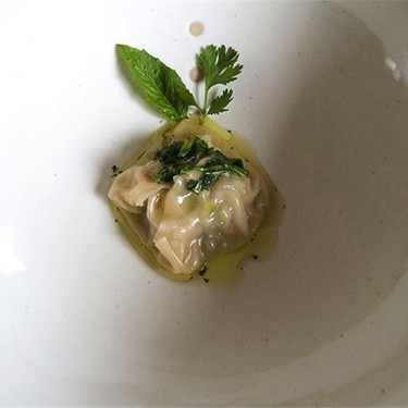 Steamed Shrimp Dumpling with Ginger and Herbs Recipe | SideChef
