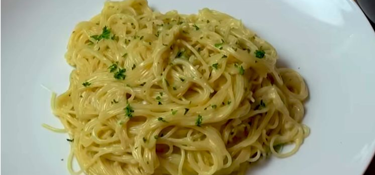 One Pot Creamy Garlic Angel Hair Pasta Recipe | SideChef