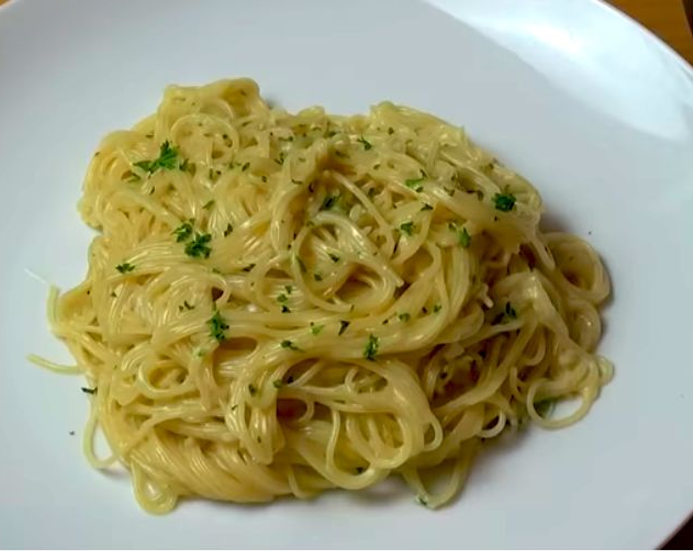 One Pot Creamy Garlic Angel Hair Pasta