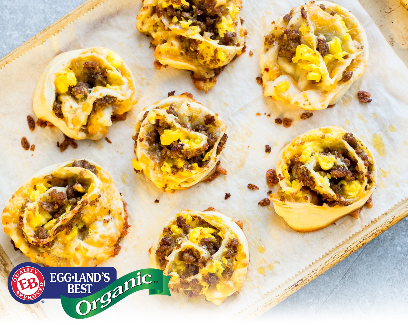 Sausage and Egg Breakfast Rolls