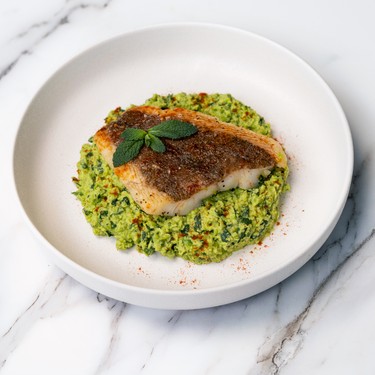 Pan Seared Halibut with Pea Purée Recipe | SideChef
