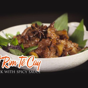 Duck with Spicy Sauce Recipe | SideChef