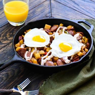 Turkey Breakfast Skillet with Chipotle Sauce Recipe | SideChef