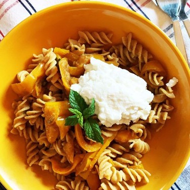 Pasta with Bell Peppers & Ricotta Recipe | SideChef