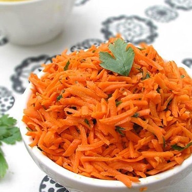 Moroccan Raw Carrot Salad Recipe | SideChef
