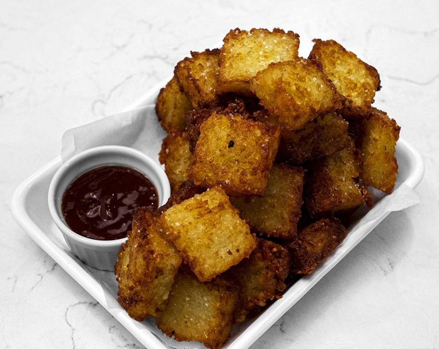 step 6 Serve tater tots warm with your favorite dipping sauces!