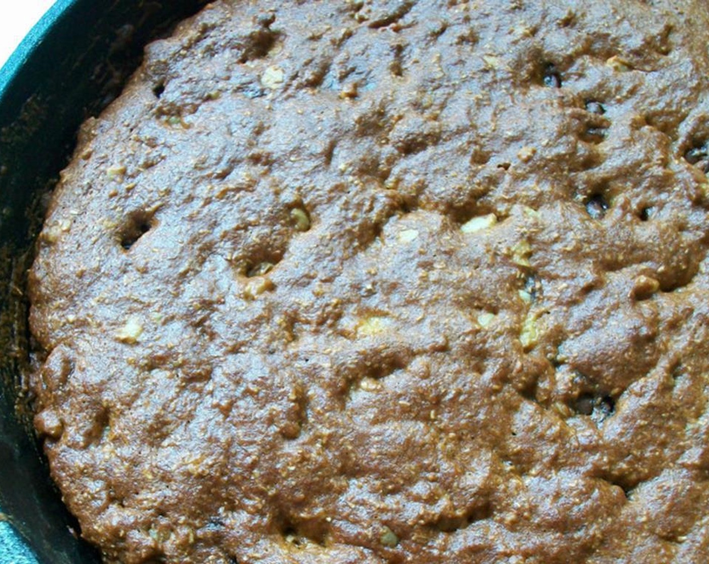 step 6 When done baking, let the cake cool on a wire rack before enjoying. If you want this cake to really shine, you’ve got to have the whipped cream.