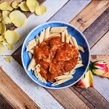 Crockpot Spaghetti Sauce with Chicken and Spinach Recipe | SideChef