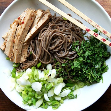 Soba Salad with Marinated Tofu, Mint and Scallions Recipe | SideChef