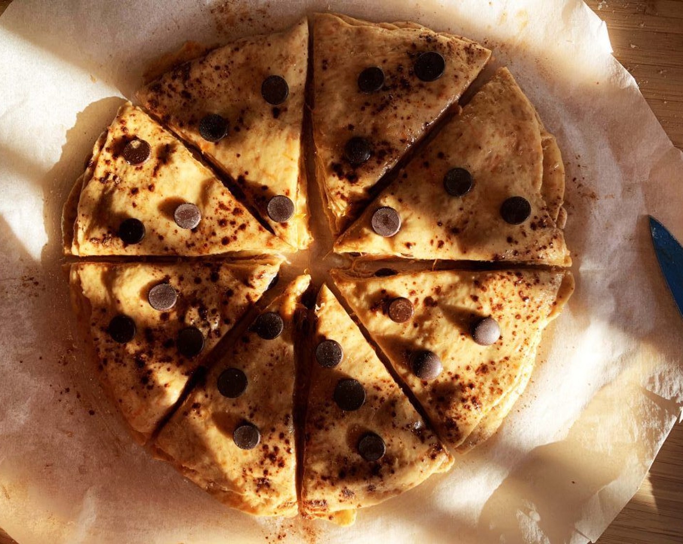 step 8 Repeat with the remaining pieces of dough. Cut the dough into 8 pieces.