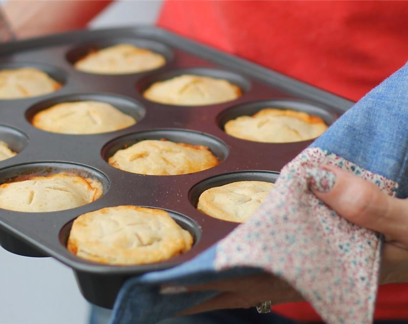 step 9 Bake 15 to 20 minutes, or until crust is beginning to brown.