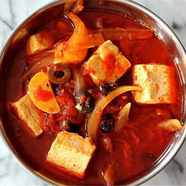 Tofu Rojo with Roasted Red Peppers Recipe | SideChef