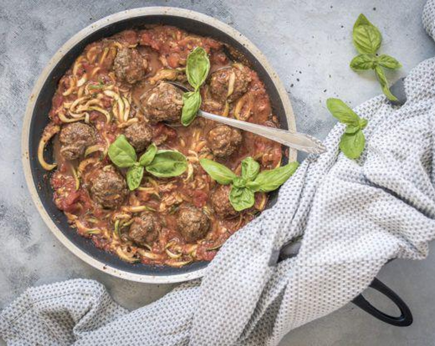 Easy Meatball with Noodles
