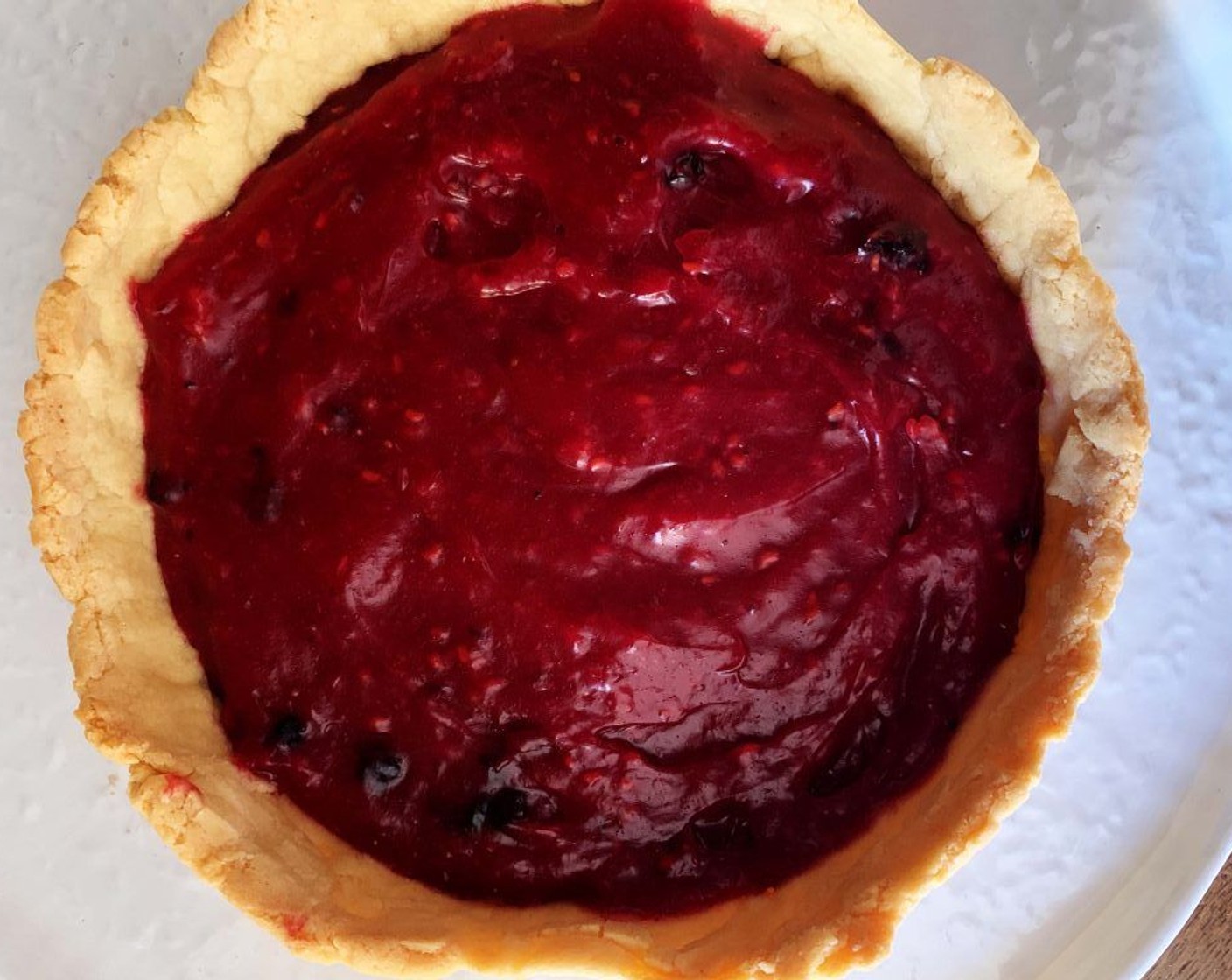 step 10 Pour the cream into the pie crust.