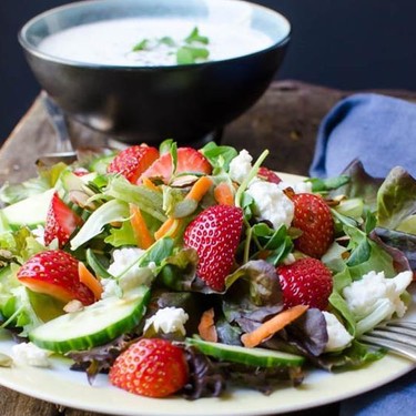 Summer Strawberry Poppy Seed Salad Recipe | SideChef