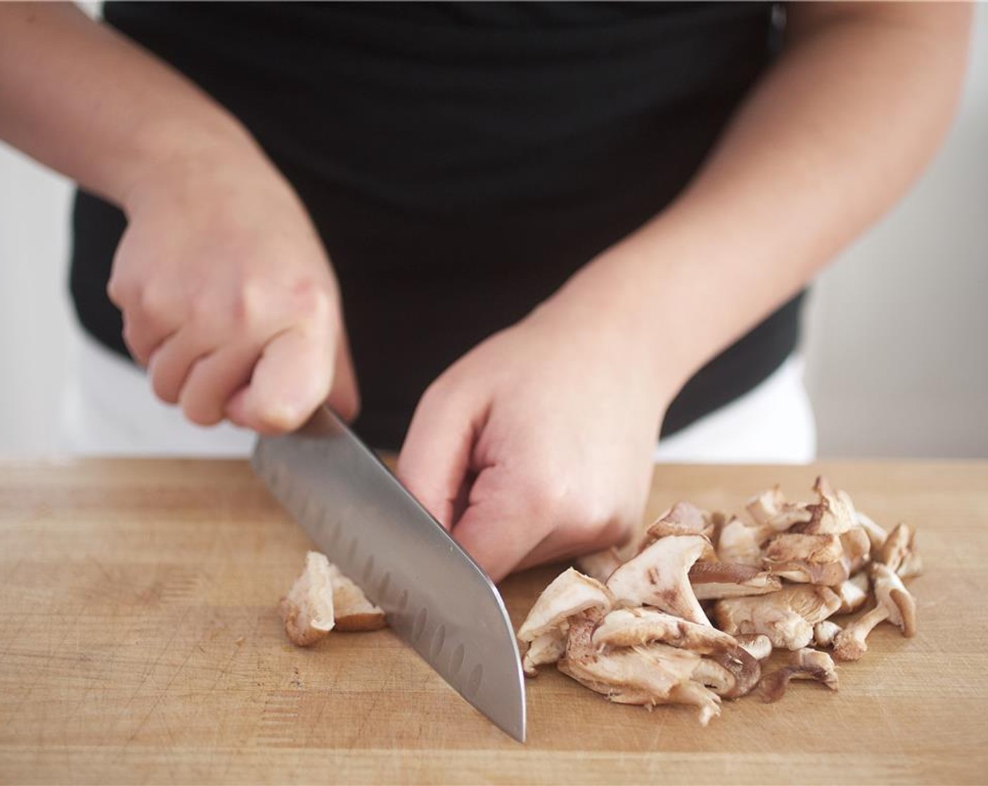 step 2 Trim ends off of Green Beans (1 1/2 cups) and slice in half. Remove stems from Shiitake Mushroom (1 cup) and slice into 1/4 inch pieces. Halve or quarter the Broccoli Florets (1 cup) to your desired size.