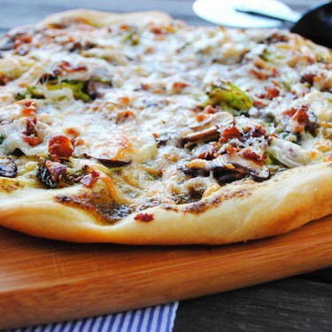 Green Pizza with Brussels Sprouts and Pesto Recipe | SideChef